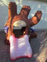 Kids can limb to the platform two different ways, the climbing wall or by climbing the tree trunk then they can. Little Tikes Commercial Playground Tot Tree Menalmeida
