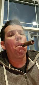 My favorite part about driving ... is the stopping to enjoy the minutes,  however long, of relaxing. 🙂🙃