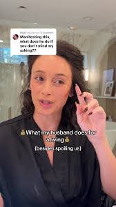 Paula Wolfe's Instagram, Twitter & Facebook