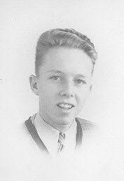 Carrie Coston's Instagram, Twitter & Facebook