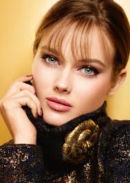 Tv personality 📺 management & booking: Pin Na Doske Beautiful Women S