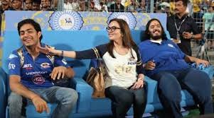 Ranbir John Amitabh Bachchan Sachin Tendulkar Spend Afternoon With Nita And Mukesh Ambani Biography Affair All Smiles Nita mukesh ambani (nee dalal, born 1 november 1963) is an indian philanthropist. ranbir john amitabh bachchan sachin