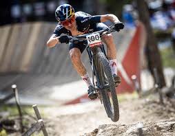 Jun 03, 2021 · tom pidcock has suffered a broken collarbone after a crash while training. Tom Pidcock Lucky To Escape Serious Injury After Being Hit By Driver At Speed Cyclingnews