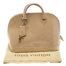 Sale louis vuitton alma bb crossbody bag. Louis Vuitton Beige Monogram Vernis Alma Pm Bag Louis Vuitton Tlc
