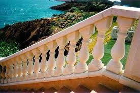 Moule A Balustre Et Main Courante Pour Balustrade En Pierre Reconstituee Ou En Beton Et Moule A Beton Balustre Terrasse Balustres Terrasse Pierre