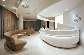 Informuje o tom spravodajský portál tn.cz s tým, že návrh sa týka aj babišovej niekdajšej poradkyne jany. Yes Visage Aesthetic Medicine And Plastic Surgery Clinic Churchill Ii Complex Prague A M O S Design