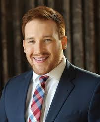 Aaron Wurm's Instagram, Twitter & Facebook