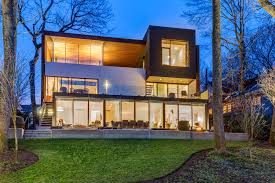 We specialize in seattle town houses. 11 Modernist Homes For Sale In The U S Architectural Digest