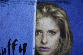 Camiseta vintage Buffy, a Caça-Vampiros, 1998, Only One Slayer, anos 90,  camiseta de terror, programa de TV, camisetas góticas, vampiros, etiqueta  de peso XL Delta Pro