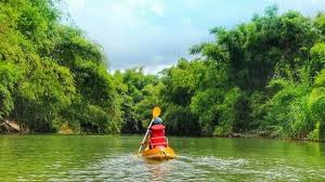 Selain bersantai dan naik perahu mengelilingi waduk, kamu juga bisa mencicipi aneka menu kuliner seperti ikan bakar yang menggugah selera. Taman Tempuran Cikal Daya Tarik Tiket Masuk Dan Lokasi Jadwaltravel Com
