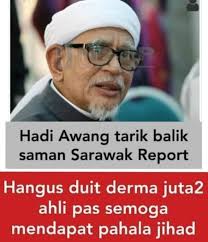Turut dinamakan sebagai defendan dalam saman fitnah itu ialah penerbit tempatan gerakbudaya enterprise dan pencetak vinlin press sdn bhd. Tumpang Sekole Carter Ruck Tarik Diri Atau Saya Yang Tarik Diri