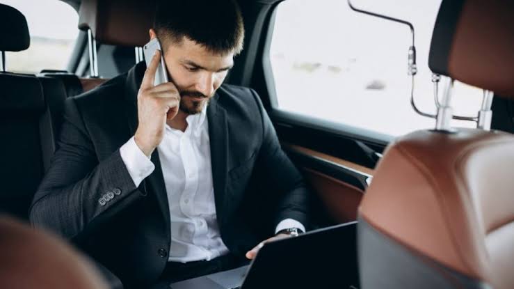 Chauffeur and limousine service &ndash; airssist