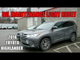 Find the light cover and remove it to access the lights. Oil Maintenance Light Required 2018 Toyota Highlander Youtube