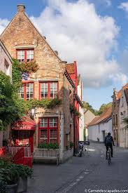 Faire Du Velo A Bruges En Belgique Sur La Ceinture Verte Visiter Bruges Que Faire Pendant Un Week End A Visiter Bruges Vacances En Belgique Visite Belgique