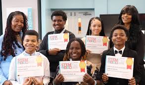 🚀🔬 FPCS Annual District-Wide STEM Fair!🎉 Last week, Friendship Public  Charter School hosted our Annual District-Wide STEM Fair, showcasing the  incredible innovation and creativity of our students! A huge SHOUT OUT from