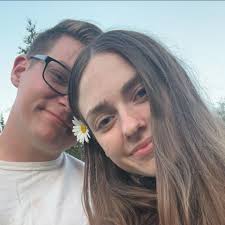 What could cause a 1999 Ford F250's speedometer and odometer to not work  with the ABS light