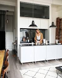 Ilot Central De Cuisine Sur Roulettes Deco Maison Architecte Interieur Cuisine Moderne