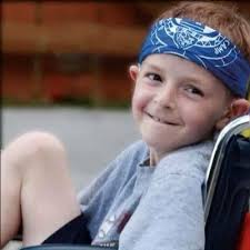 Julia Newell (@JuliaNewell17)