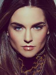 42 Really Cool And Stylish Eyebrow Piercing Ideas Eyebrow Piercing Eyebrows Eyebrow Jewelry