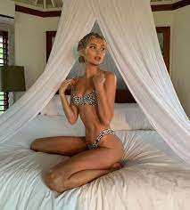 Blacked celeb special 3 of 4 (alexmovie). Elsa Hosk Sexy Feet And Tits Outside The City 9 Photos 2 Videos The Fappening