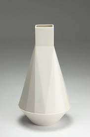 Mie Kongo Duct Vase Design En Ceramique Vase De Poterie Vase Blanc