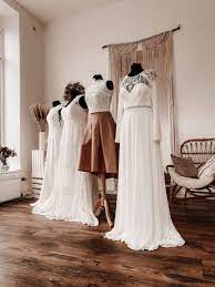 We did not find results for: Brautkleidanprobe Zu Hause In Erfurt Trotz Lockdown Zum Hochzeitsoutfit