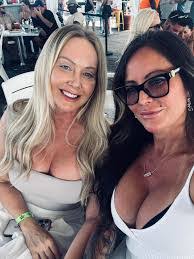 Lynette Haynie's Instagram, Twitter & Facebook