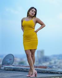 Surleen Kaur - Free pics, galleries & more at Babepedia