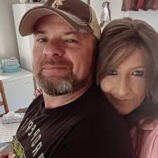 So just getting into coon hunting well hunting with dogs what's some  beginner tips when hunting and what might be some decent but well priced  equipment to use Tia