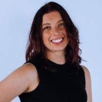 Kristen Schmitz's Instagram, Twitter & Facebook