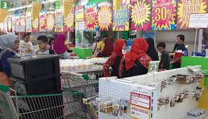 Jelang tutup, giant mall kenten phk seluruh karyawan. Tutup Seluruh Gerai Giant Bakal Disulap Jadi Ikea