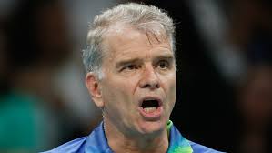 O técnico brasileiro vai substituir laurent tillie no. As 4 Maiores Licoes De Carreira De Bernardinho
