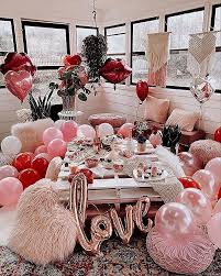 Valentine S Day Photoshoot Valentine S Day Photoshoot Ideas Galentine S Day Br In 2020 Valentines Day Photos Galentines Party Valentines Party So what should you get your boyfriend for valentine's day when you can't think of anything unique and thoughtful at the same time?