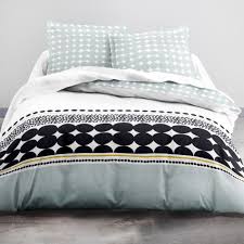 Housse De Couette Et Deux Taies Coton 240 Cm Natalia Verte Linge De Lit En 2020 Housse De Couette Linge De Lit Housses