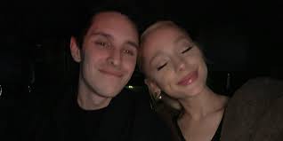 La cifra que acordó pagar Ariana Grande a Dalton Gomez para terminar con su  matrimonio