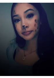 Natalie Moats's Instagram, Twitter & Facebook