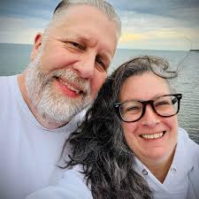 How to ship a motorcycle from Timmins to Oakville?