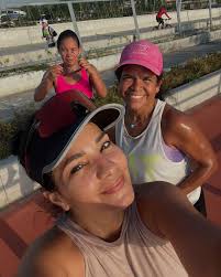 Nada como mi Panamá! 🫶🏻 una corridita en la CC, 10k al pace de las  #ultramaratonistas que rico correr… pensé que iba a morir! Estoy pensando  seriamente en una #maratón 😃😄