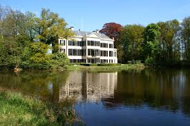 Maybe you would like to learn more about one of these? Kasteel Broekhuizen Leersum Wikipedia