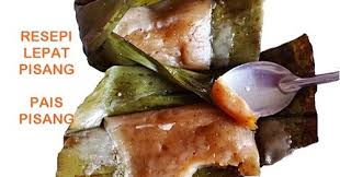 Tengoklah kalau adunan dah pekat tak perlu habiskan kesemua tepung. Resepi Lepat Pisang Sukatan Cawan