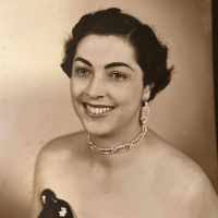 Luisa Margarita Ochoa Uribe (1917–2005)