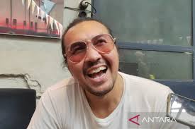 David Bayu "Naif" siap rilis album solo