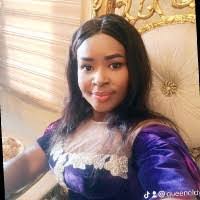 Megan Moen's Instagram, Twitter & Facebook