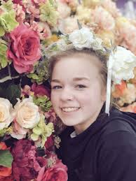 Leslie Barto (@BartoLeslie)