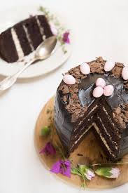 Gateau Aux Trois Chocolats Safrangourmand Fr Recette Gateau Trois Chocolat Jolis Gateaux Gateau