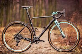 Over The Weekend In Berlin New Bike Maker Rondo Rolled Out A Broad New Line Of Variable Geometry Ruut Gravel Road Bikes Based A Bicycle Gravel Bike Bike Ride