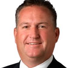 Jonathan Woodside's Instagram, Twitter & Facebook