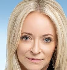 Katina Woods's Instagram, Twitter & Facebook