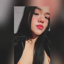 Quién me dice que emoji tiene el Monopirata escondido en esta caja? Pueden  escoger entre estos emojis... 🚀❤️🥊🏈🤣❤️🍺🥋🎱⚽️👑🐒👮‍♂️ Para participar  pongan el emoji en los comentarios (solo pueden escoger 1 emoji!!) Voy