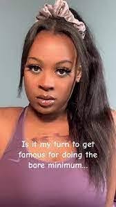 Afi Jones's Instagram, Twitter & Facebook